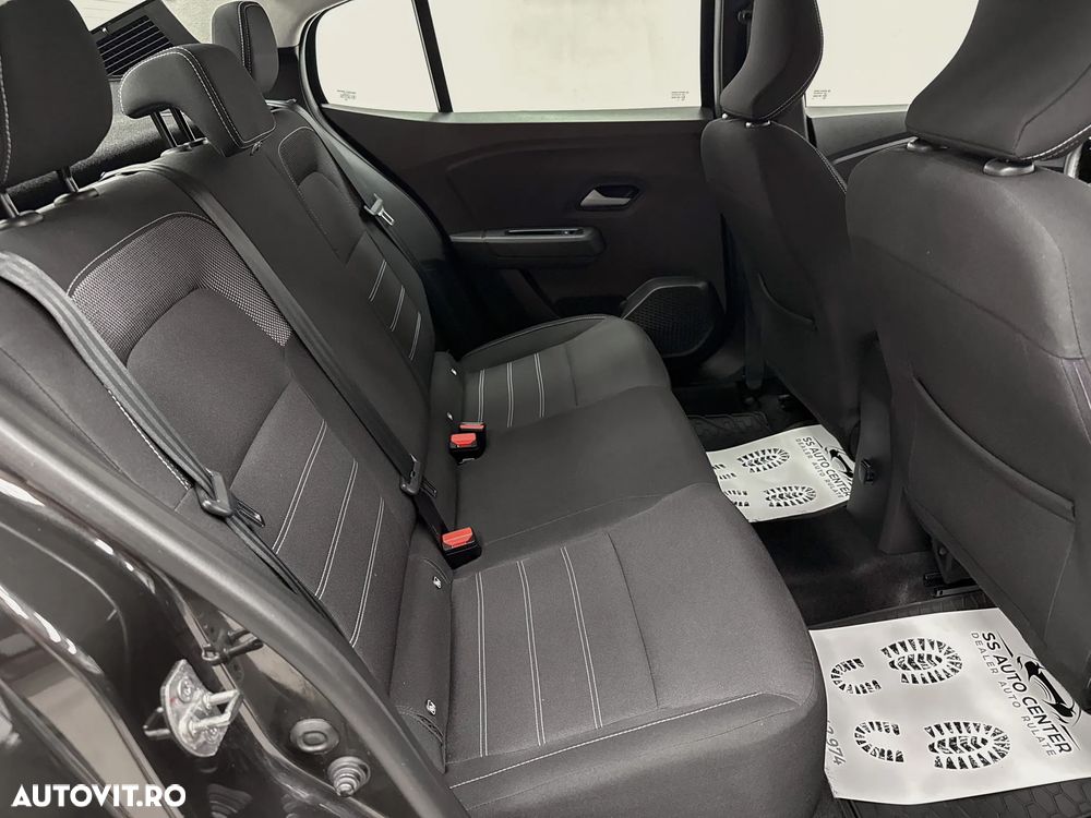 Dacia Logan TCe 90 CVT Comfort - 9