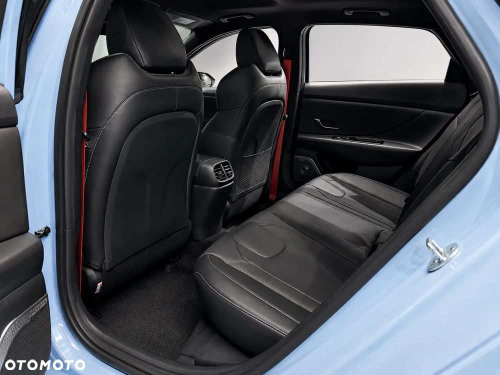 Hyundai Avante - 15