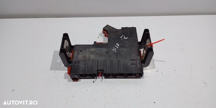 Borna baterie plus 9240490-05 BMW Seria 5 F07/F10/F11 [2009 - 2013] - 2
