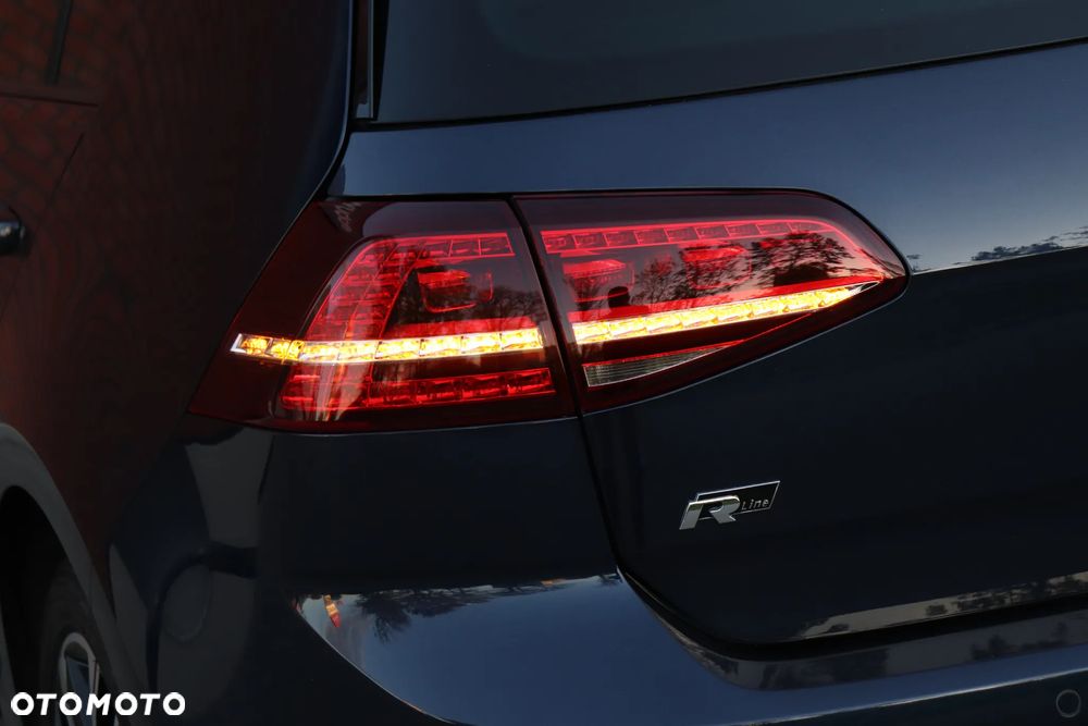 Volkswagen Golf 2.0 TDI (BlueMotion Technology) Highline - 13