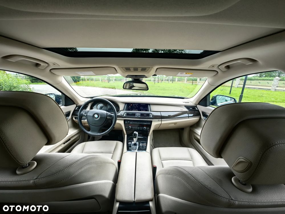 BMW Seria 7 - 15