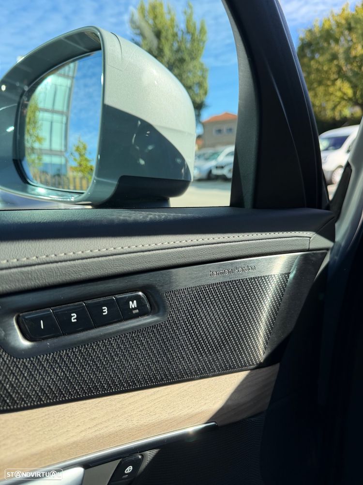 Volvo XC 90 T8 AWD Plus Bright - 12
