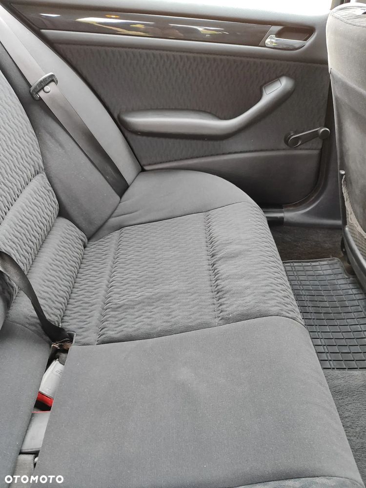BMW Seria 3 - 30