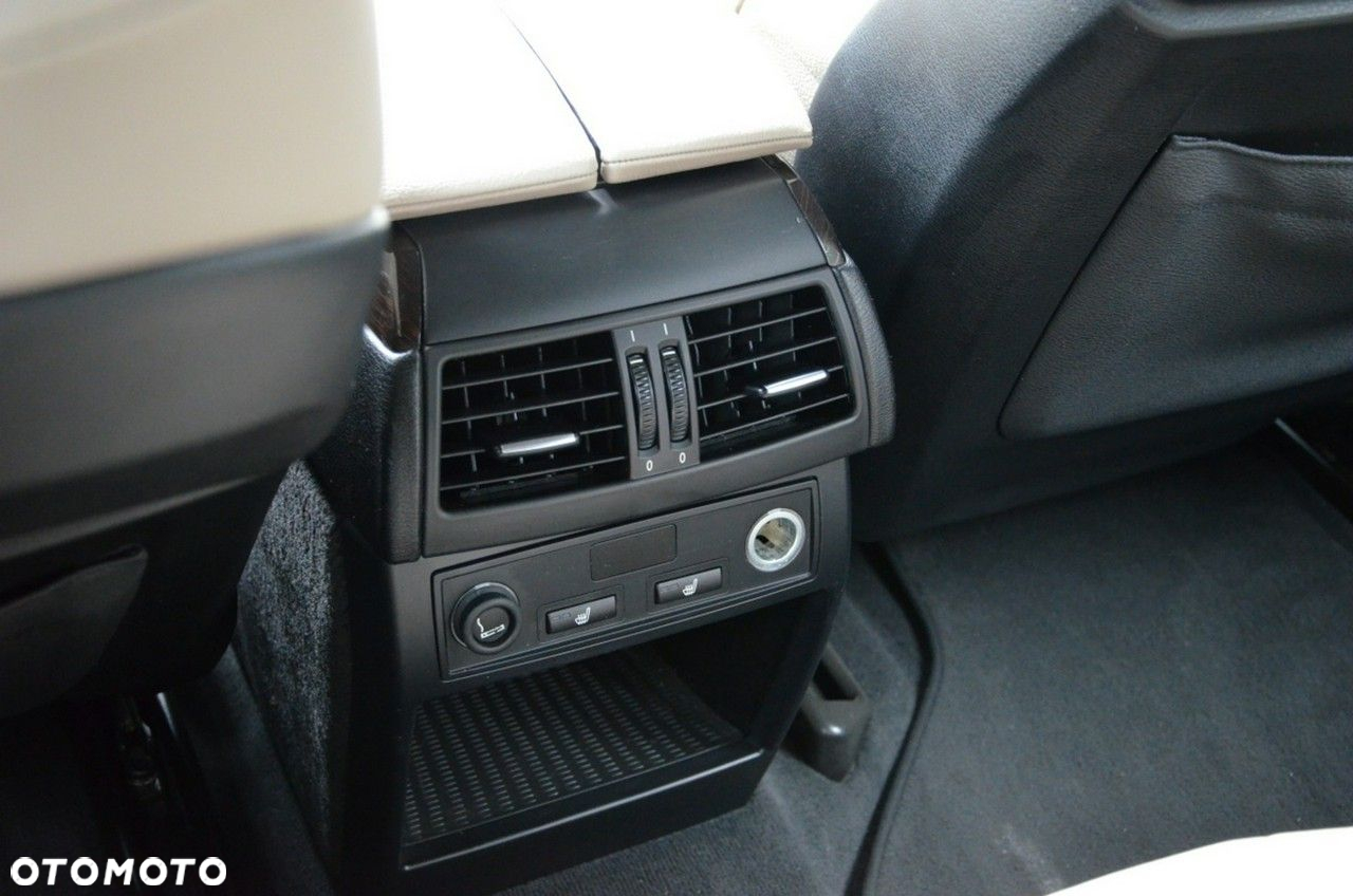 BMW X5 - 30