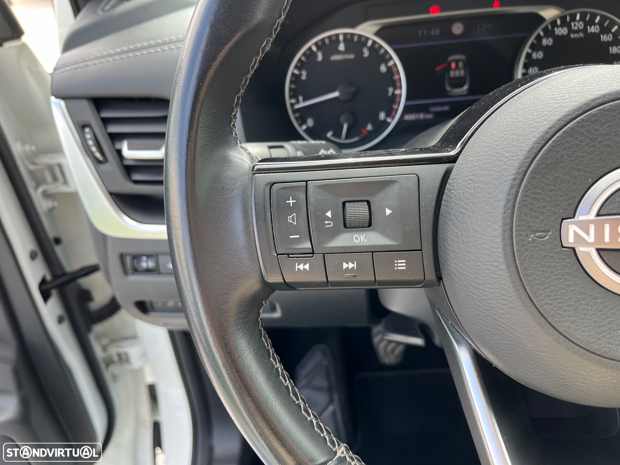Nissan Qashqai 1.3 DIG-T N-Connecta LED - 27