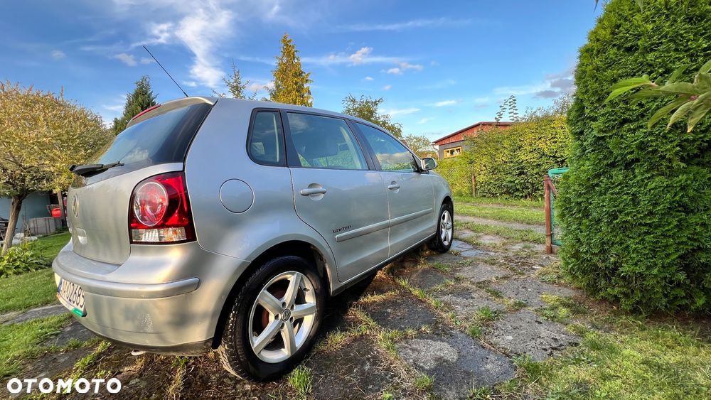 Volkswagen Polo - 9