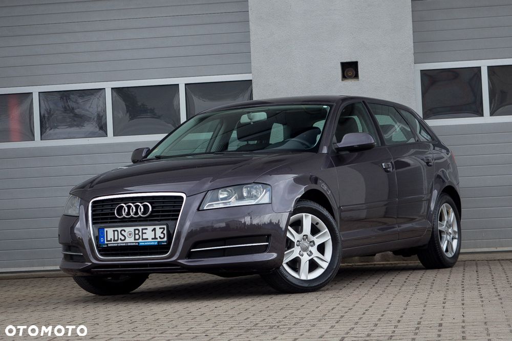 Audi A3 Sportback 1.6 Attraction - 6