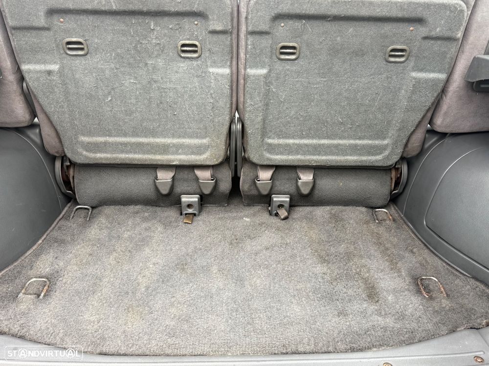 Mitsubishi Pajero 2.8 TD GLS ABS - 29