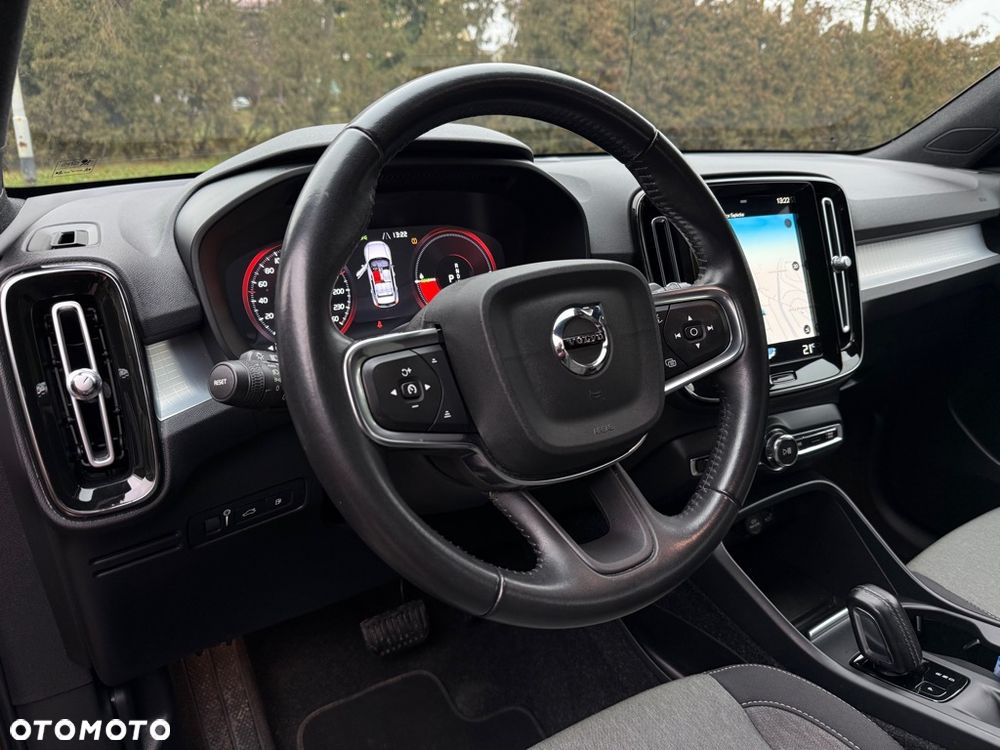 Volvo XC 40 - 6