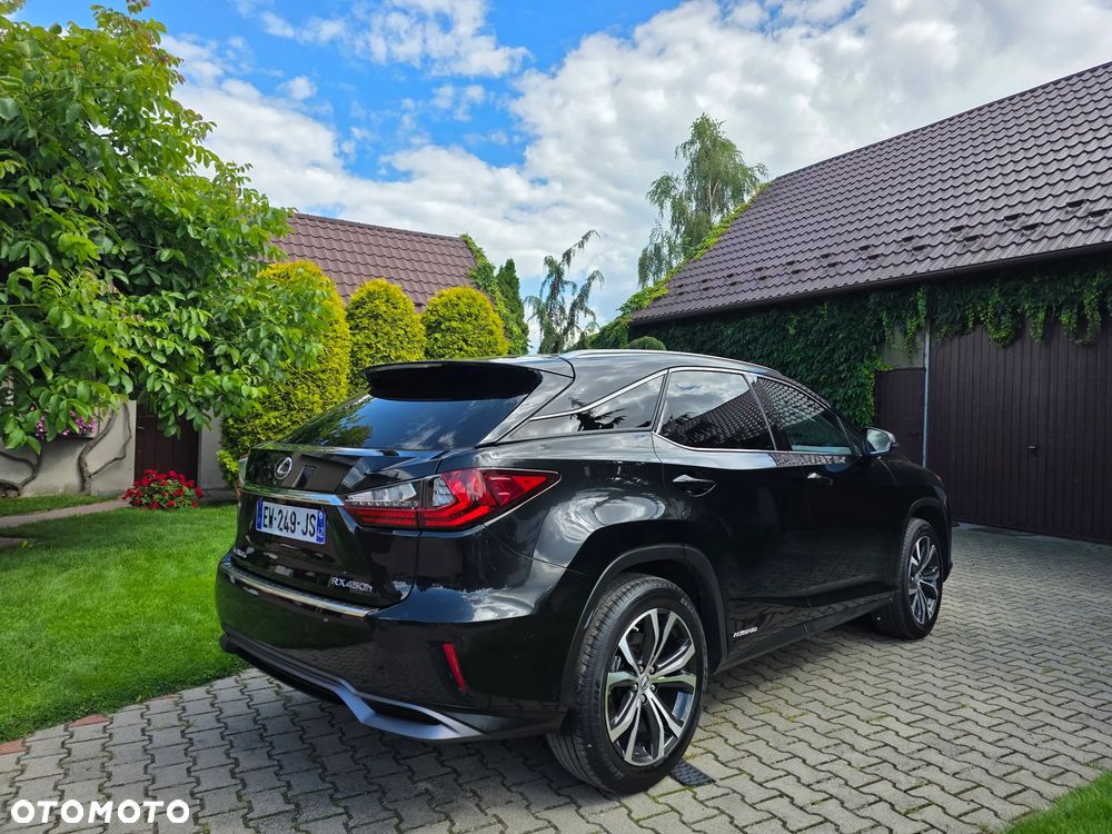 Lexus RX - 6