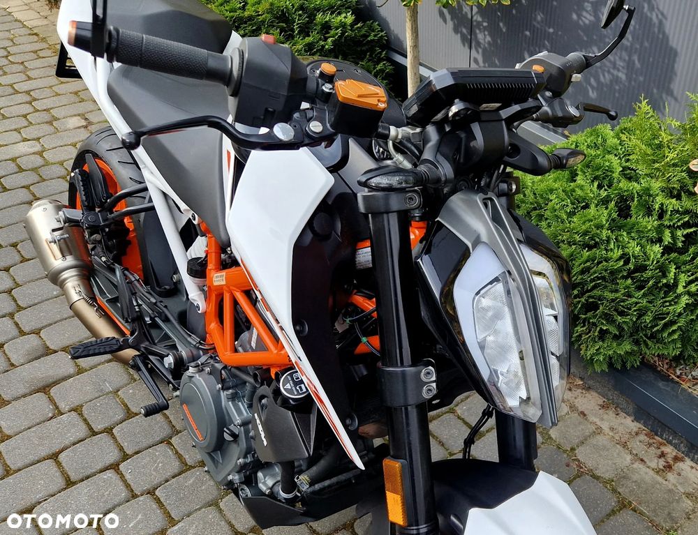 KTM Duke - 16