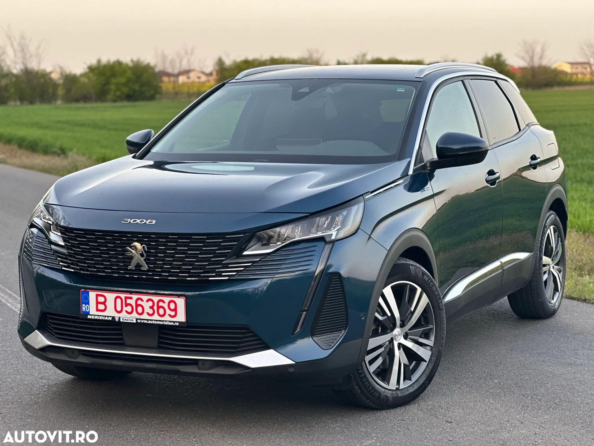 Peugeot 3008 Plug-In Hybrid 225 e-EAT8 Allure Pack - 1