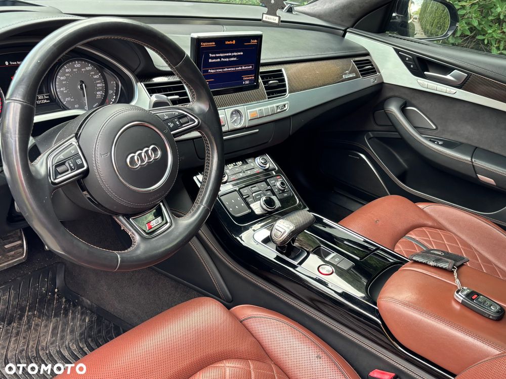 Audi S8 Plus 4.0 TFSI Quattro - 12