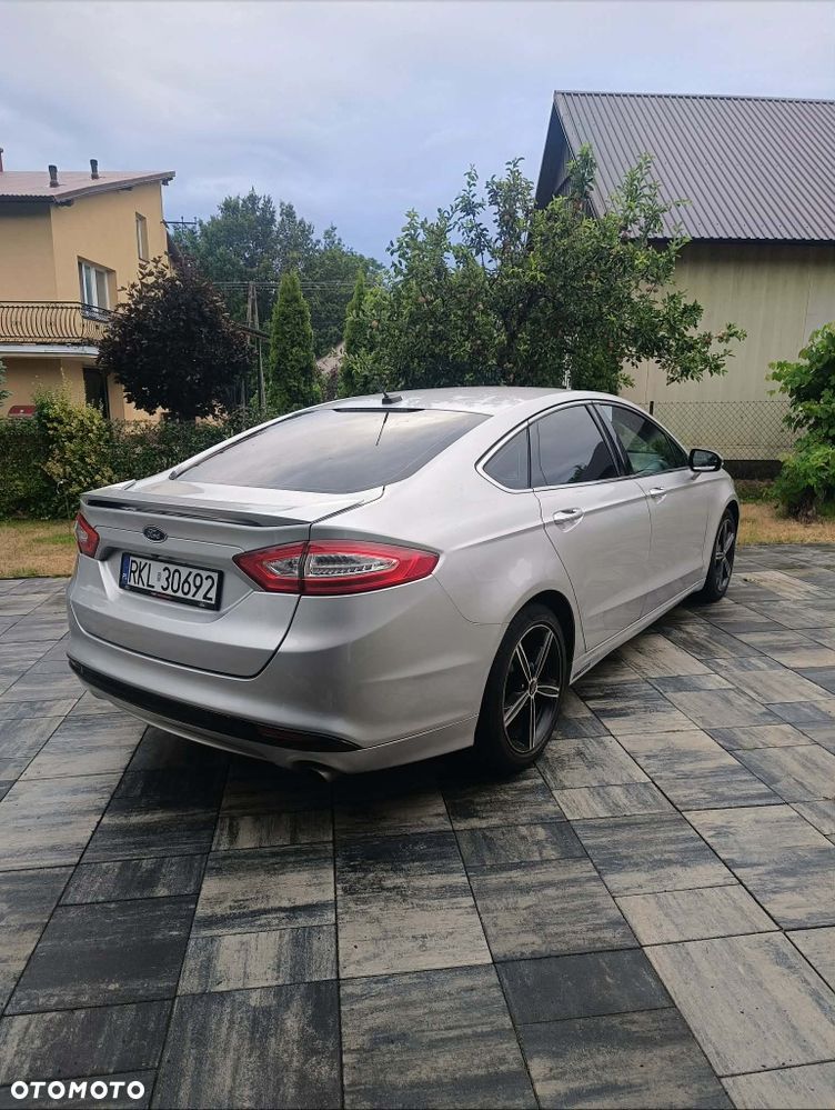 Ford Fusion - 3