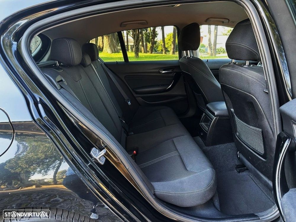 BMW 116 d EDynamics Line Sport - 30