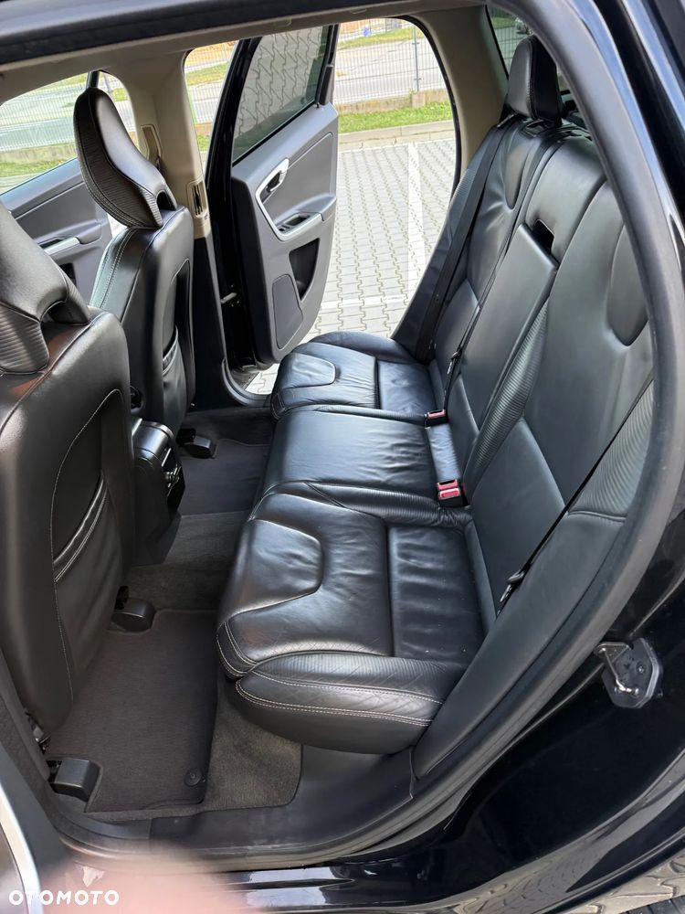 Volvo XC 60 D3 R-Design - 17