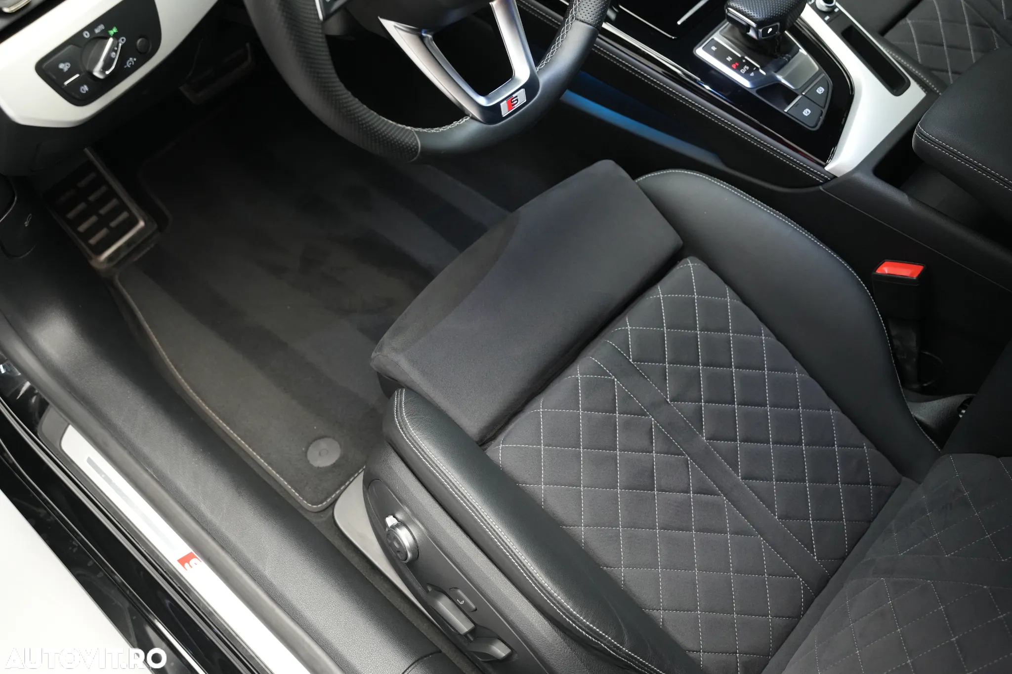 Audi A5 Sportback 2.0 40 TFSI quattro S tronic MHEV S Line - 16
