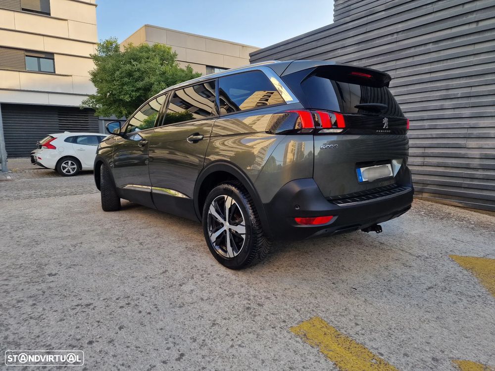 Peugeot 5008 1.2 PureTech Allure Pack - 11