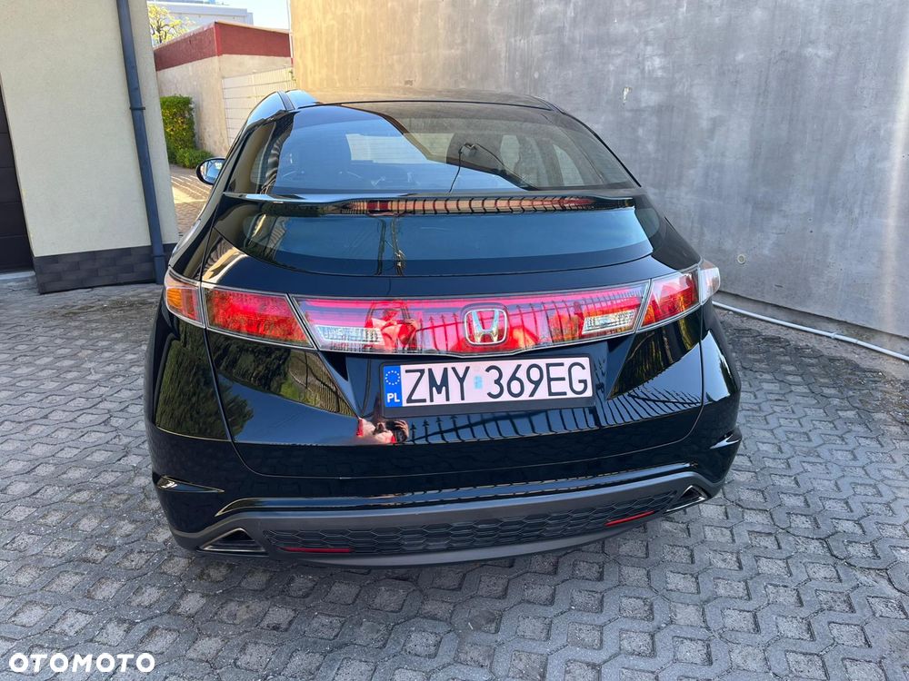 Honda Civic 1.8 Comfort - 4