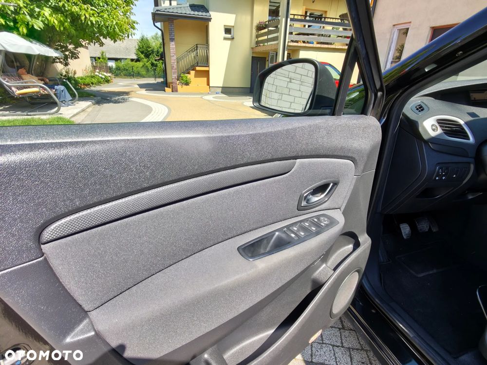 Renault Scenic 1.6 16V 110 Expression - 10