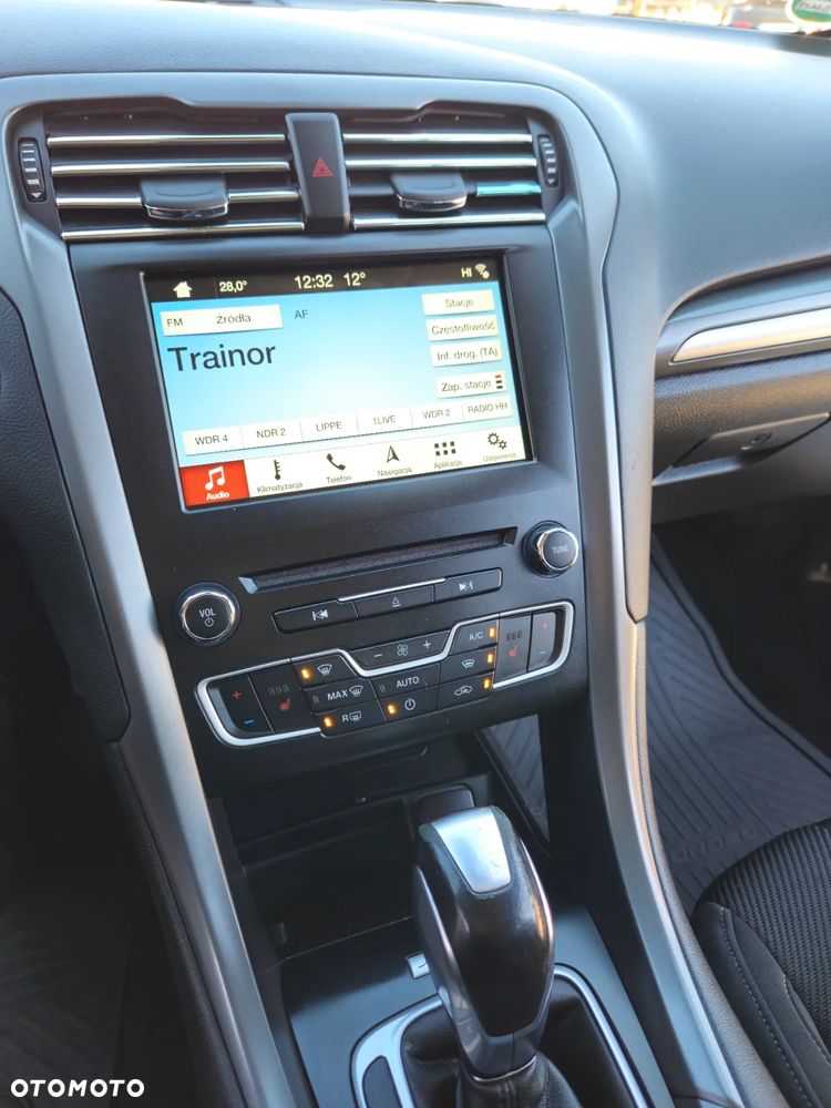 Ford Mondeo 2.0 TDCi Titanium PowerShift - 31