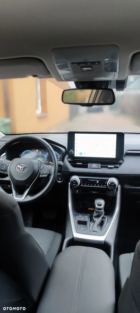Toyota RAV4 - 12