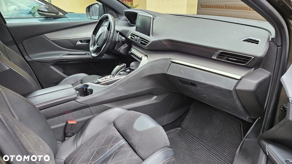 Peugeot 5008 BlueHDi 180 EAT8 GT Pack - 23