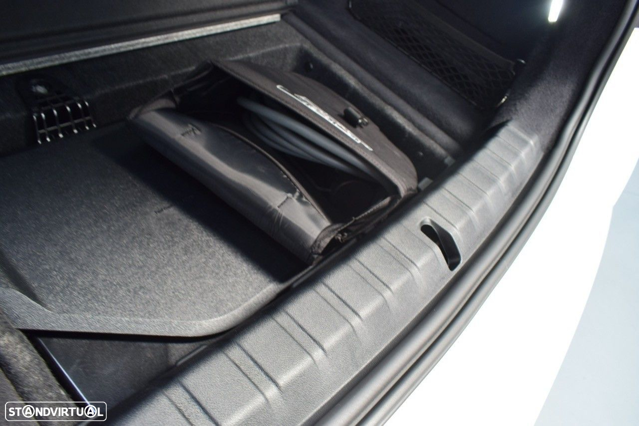 BMW i4 eDrive40 Pack M - 45