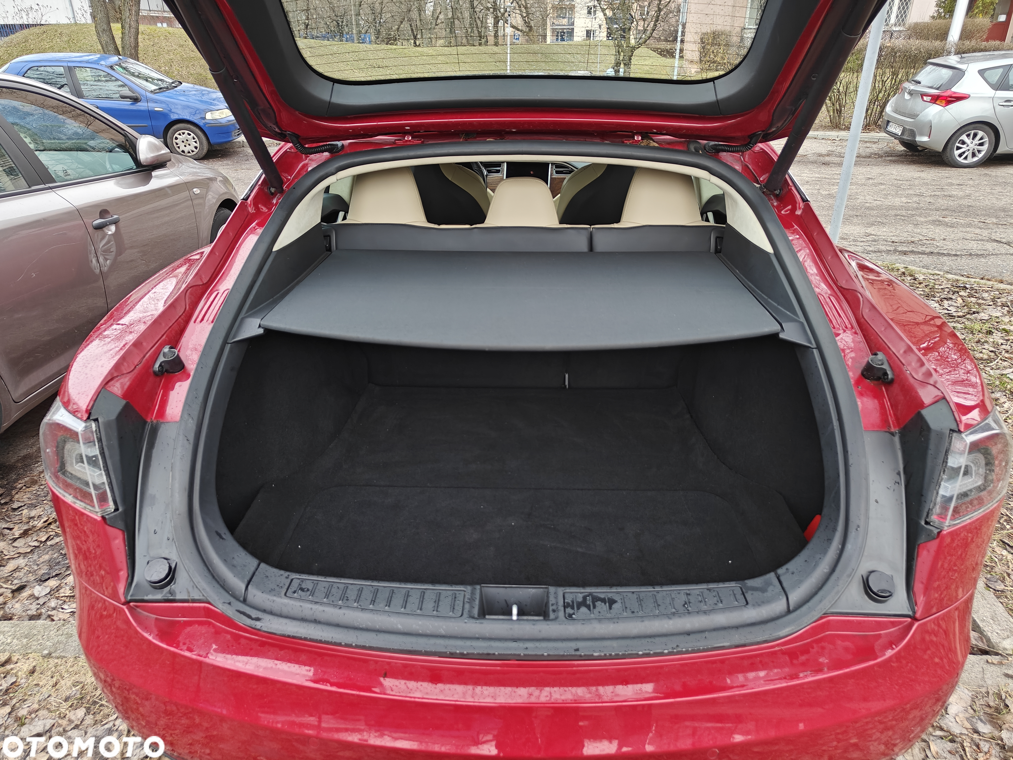 Tesla Model S Standard - 14