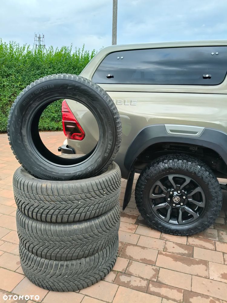 Toyota Hilux 2.8 D-4D Double Cab Invincible 4x4 - 9