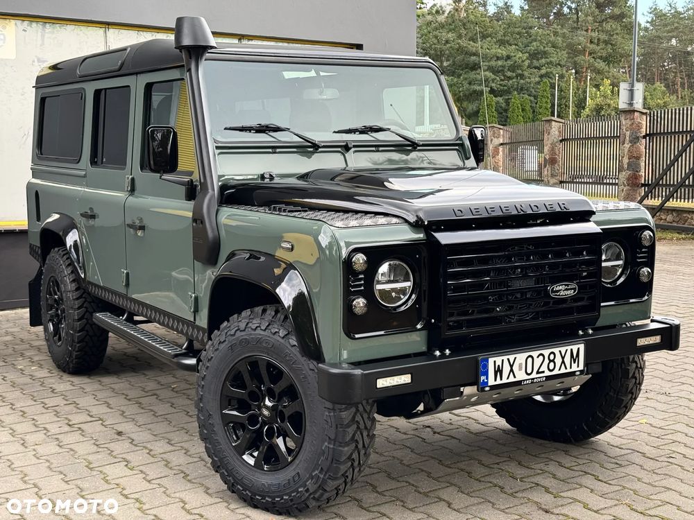 Land Rover Defender 110 2.2 TD4 SE Utility - 8