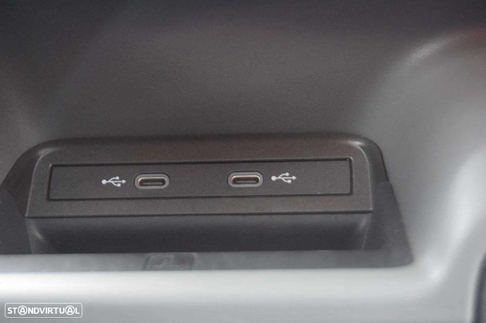 VW ID.Buzz 91 kWh Pro - 17