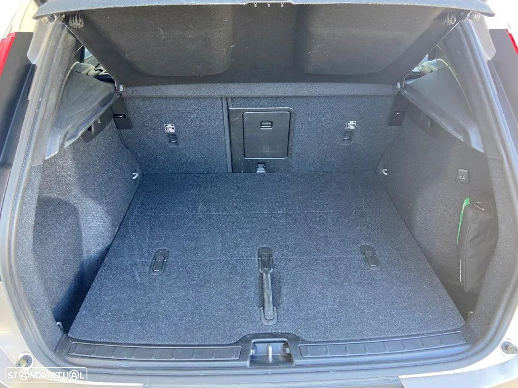 Volvo XC 40 1.5 T2 Core Auto - 14