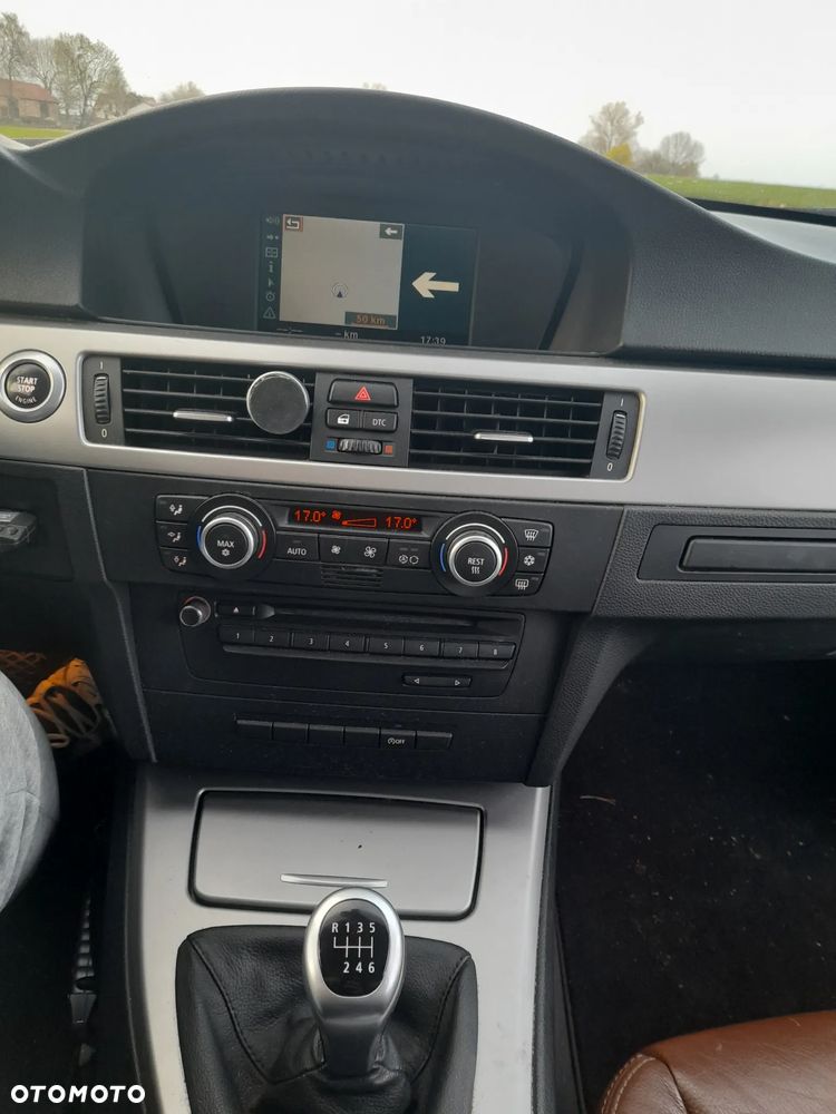 BMW Seria 3 - 14