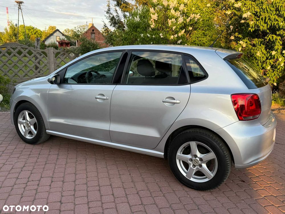 Volkswagen Polo - 4