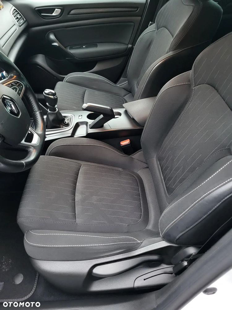 Renault Megane 1.3 TCe FAP Limited - 9