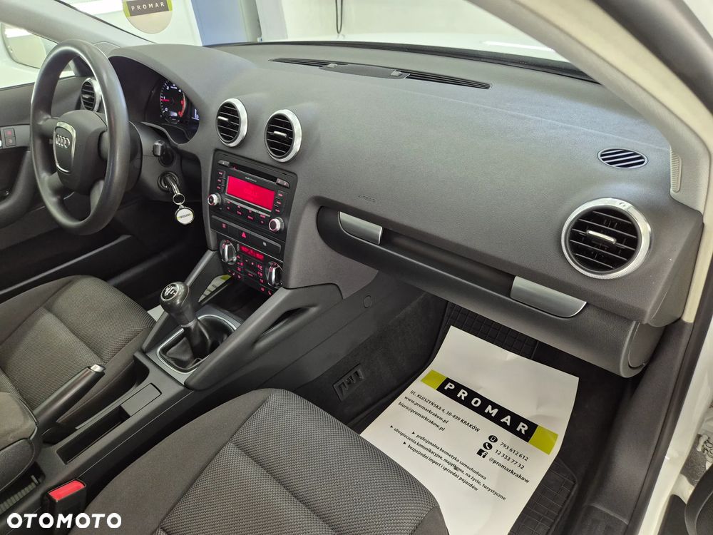 Audi A3 Sportback 1.9 TDI DPF Ambition - 39