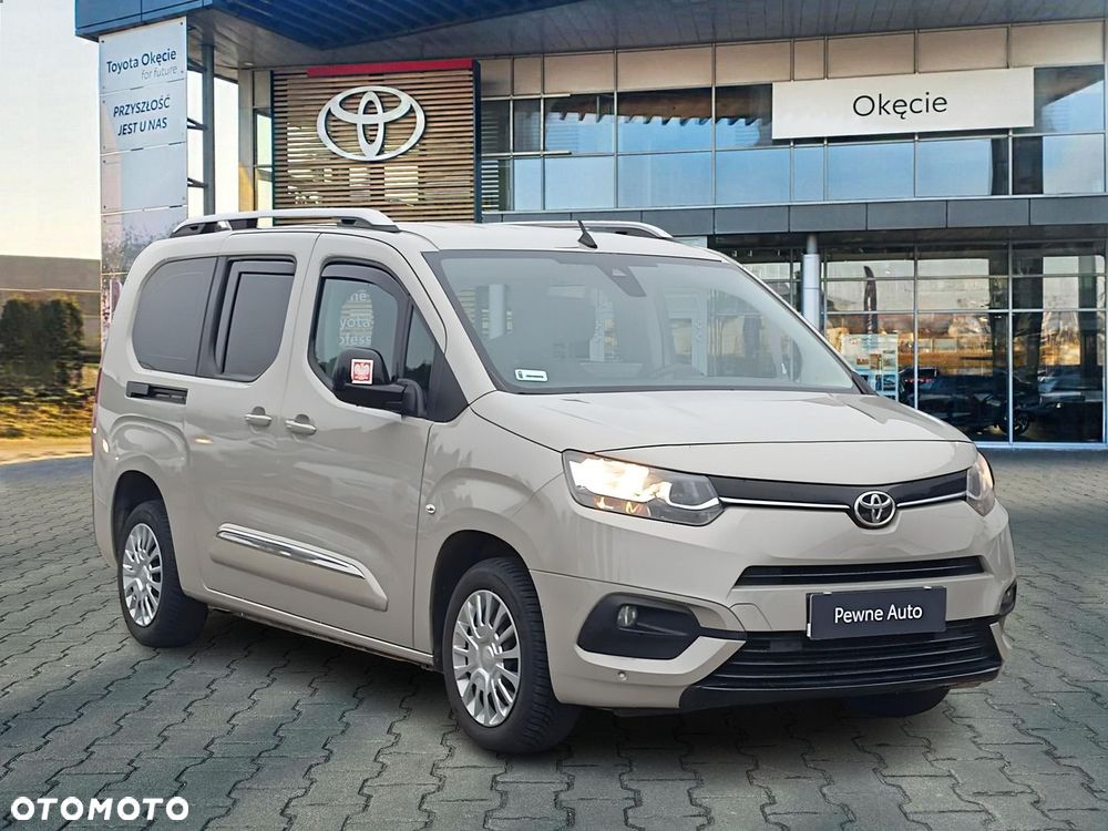 Toyota Proace City Verso 1.2 D-4T Business - 10