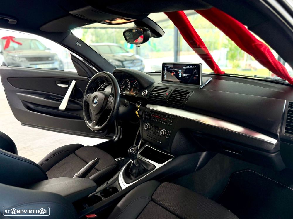 BMW 118 d Pack M - 20