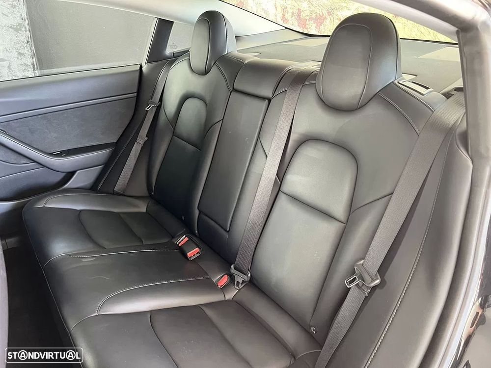 Tesla Model 3 Performance Dual Motor AWD - 18