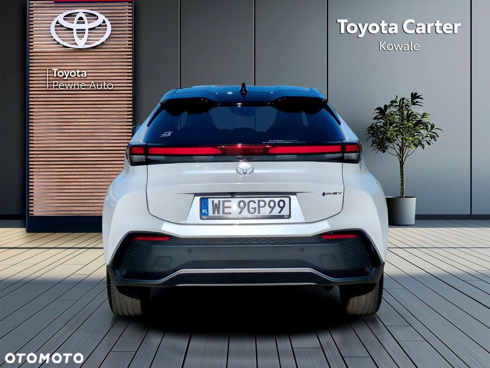 Toyota C-HR 2.0 PHEV Dynamic Force Executive - 5