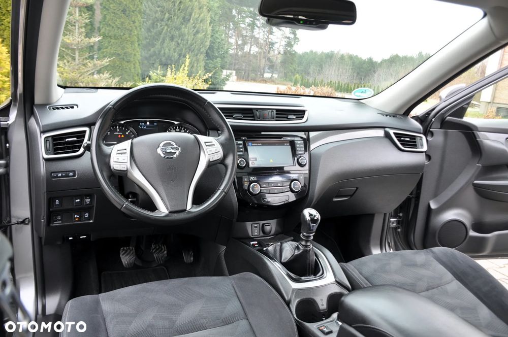 Nissan X-Trail 1.6 DCi ALL-MODE 4x4i Tekna - 28