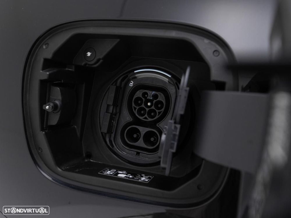 Mercedes-Benz EQA 250+ AMG Line - 15