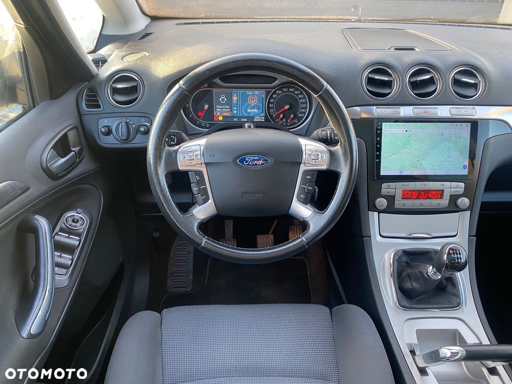 Ford S-Max 2.0 TDCi DPF Ambiente - 9