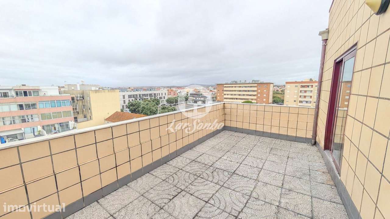 T2 duplex com Garagem a 200 m da praia de Aver-o-mar, Póvoa de Varzim