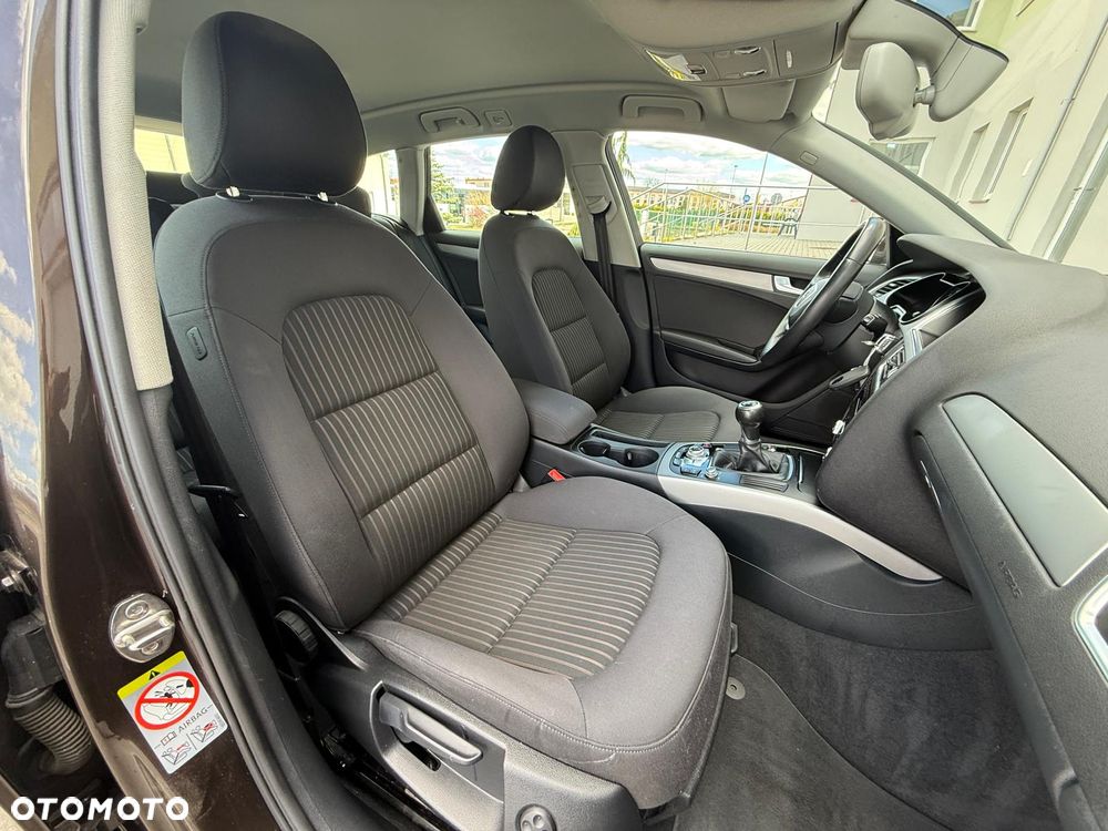 Audi A4 Avant 2.0 TDI DPF Ambiente - 17