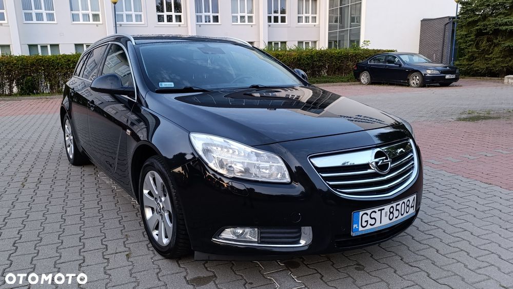 Opel Insignia - 1
