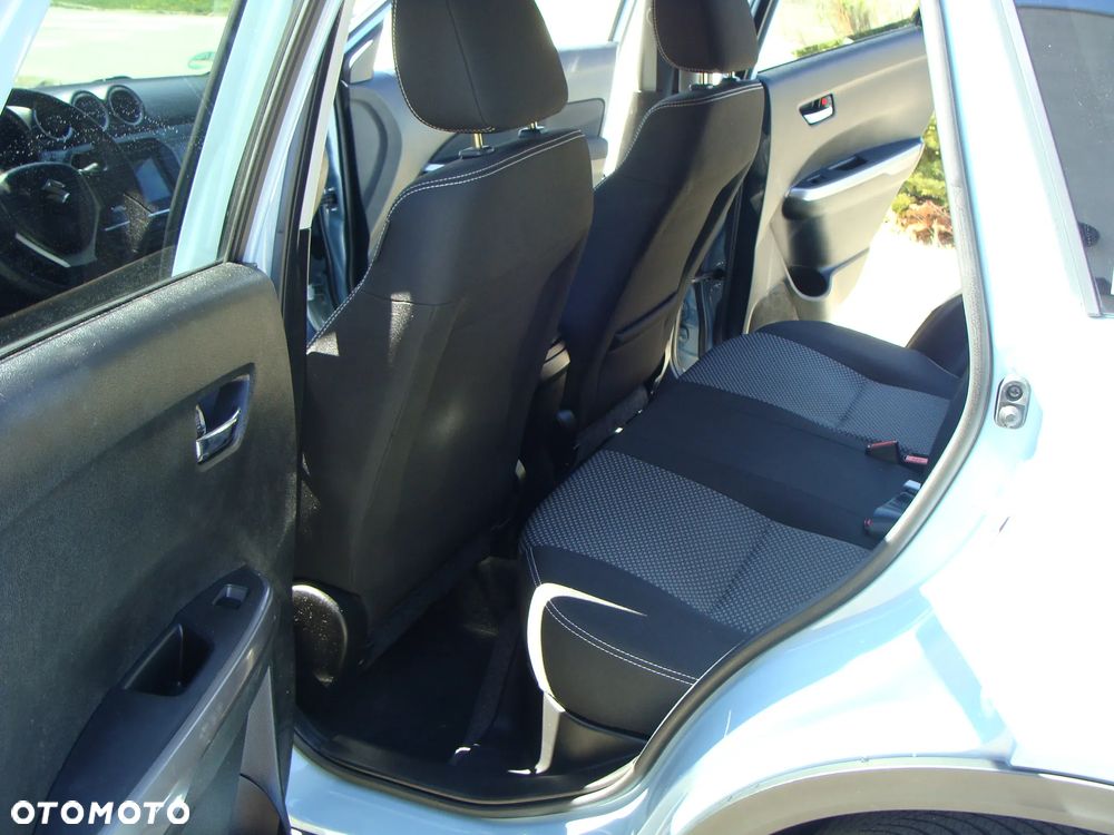 Suzuki Vitara 1.4 Boosterjet Hybrid Automatik Comfort - 21