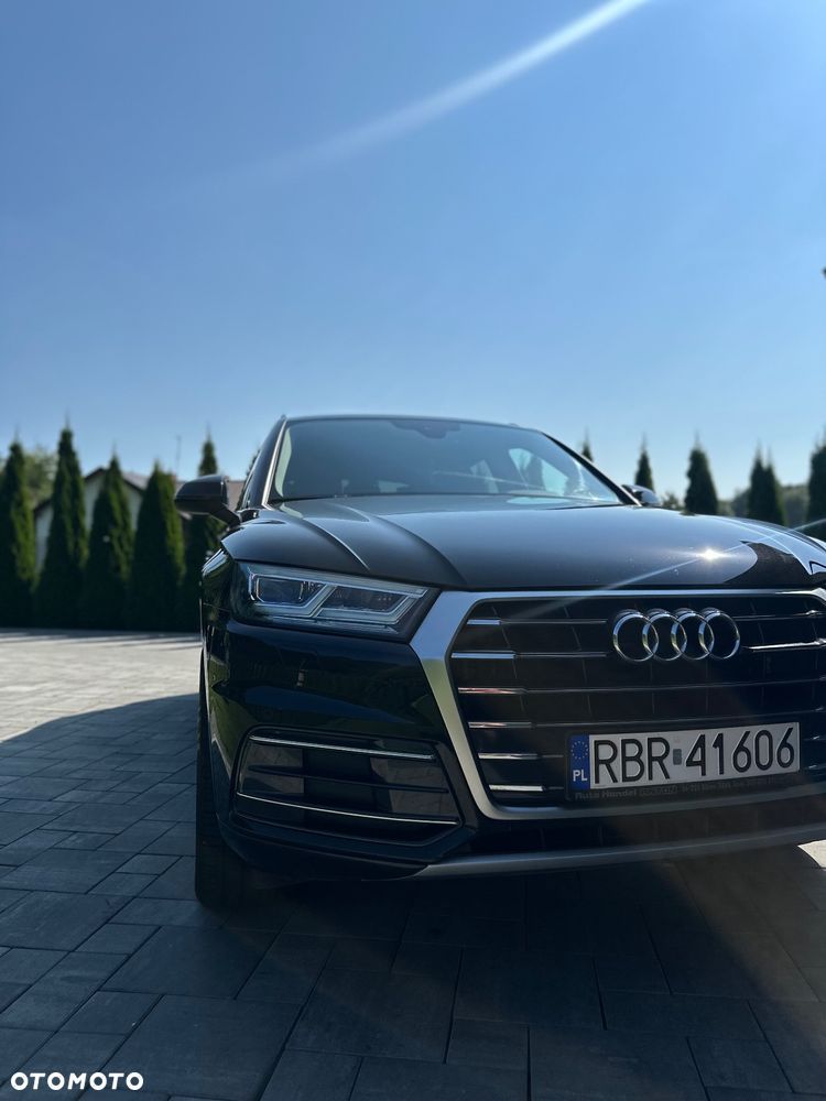 Audi Q5 2.0 TDI quattro S tronic design - 4