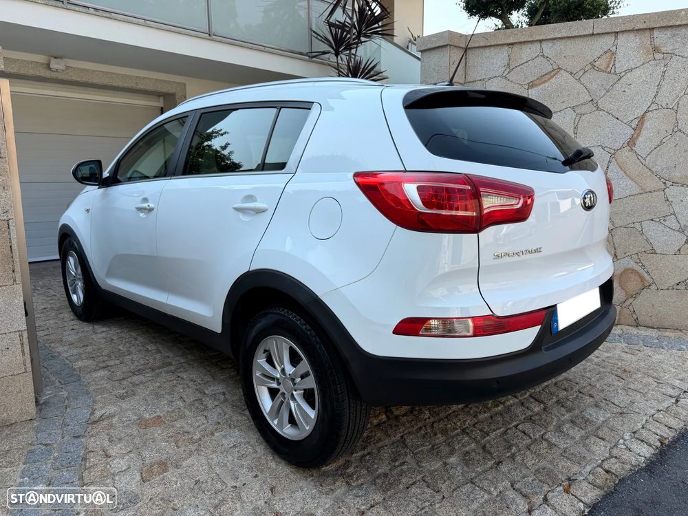 Kia Sportage 1.7 CRDi ISG TX Navi - 4